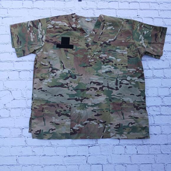 Camouflage scrub top brand new - Picture 1 of 5